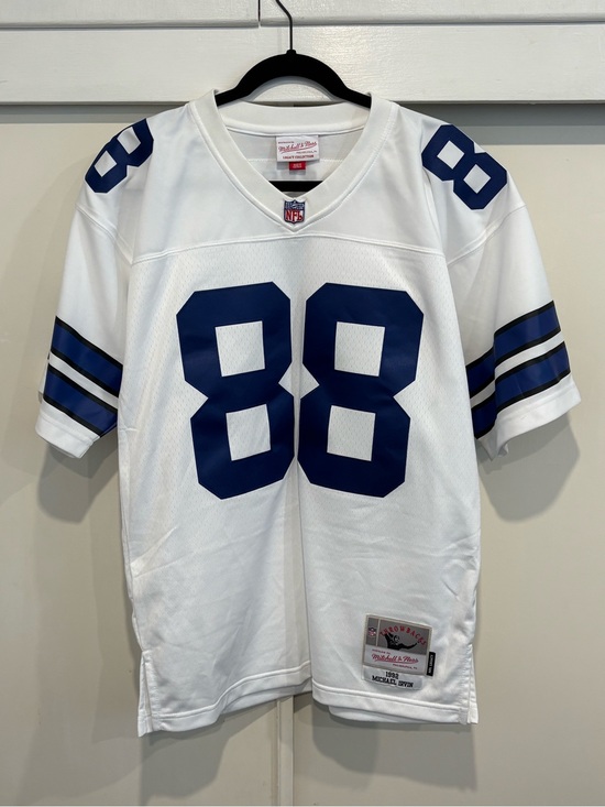 Mitchell & Ness Other - Mitchell & Ness Dallas Cowboys Michael Irvin Home Jersey
